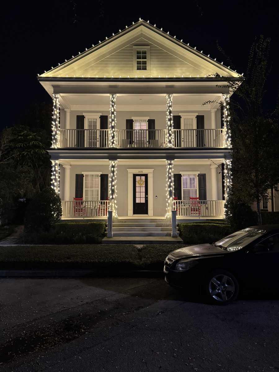Full Property Display, C9 Warm White — Winter Garden FL
